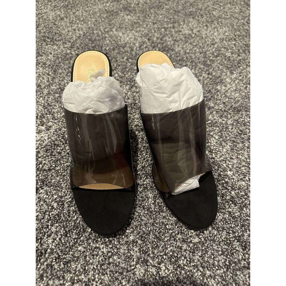 Shoe Dazzle Reeba Slip On Wedges